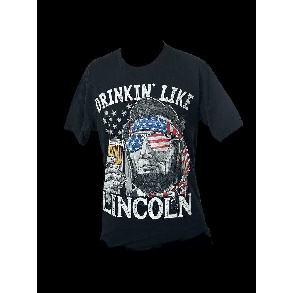 Drinkin' Like Lincoln Patriotic Black Men's Medium T-Shirt. Abraham Lincoln, USA